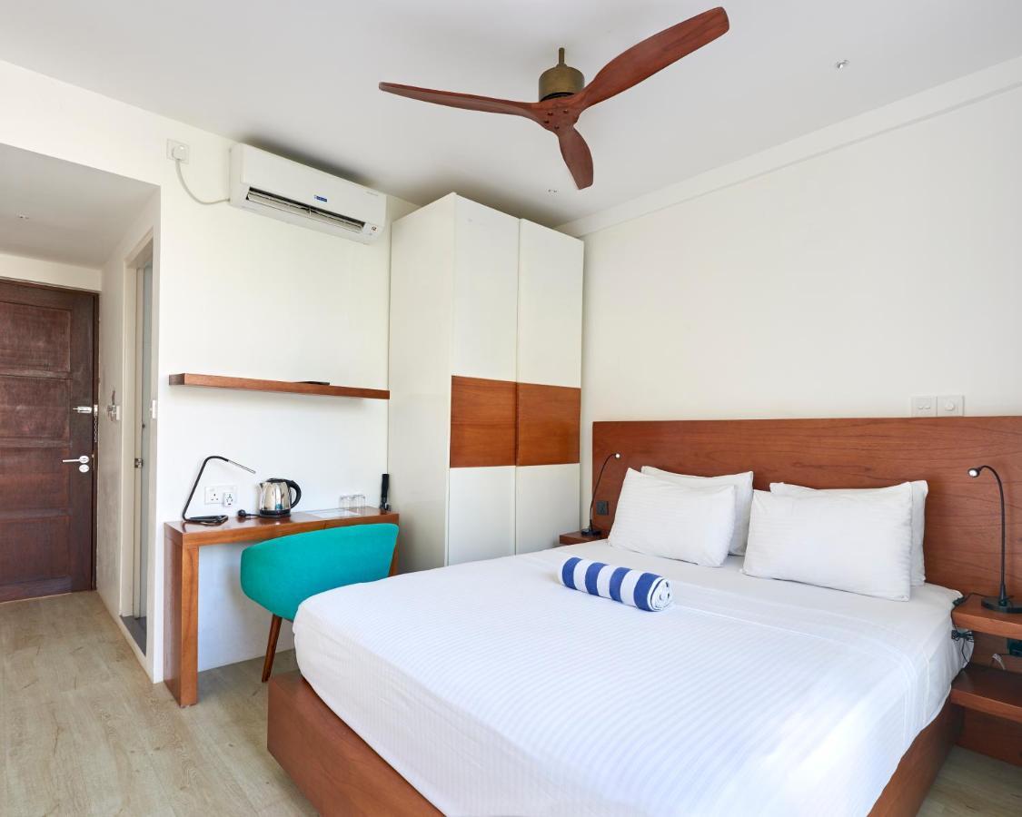 Отель Bliss Dhigurah Дигура Экстерьер фото