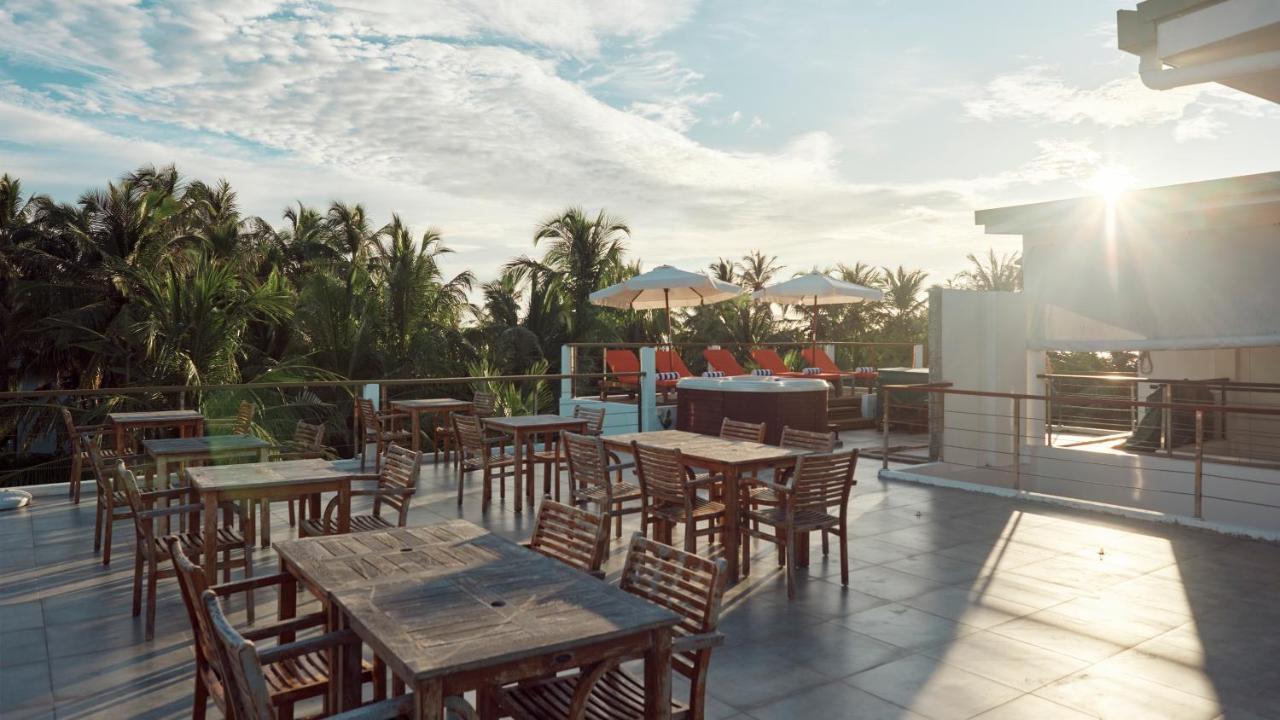 Отель Bliss Dhigurah Дигура Экстерьер фото