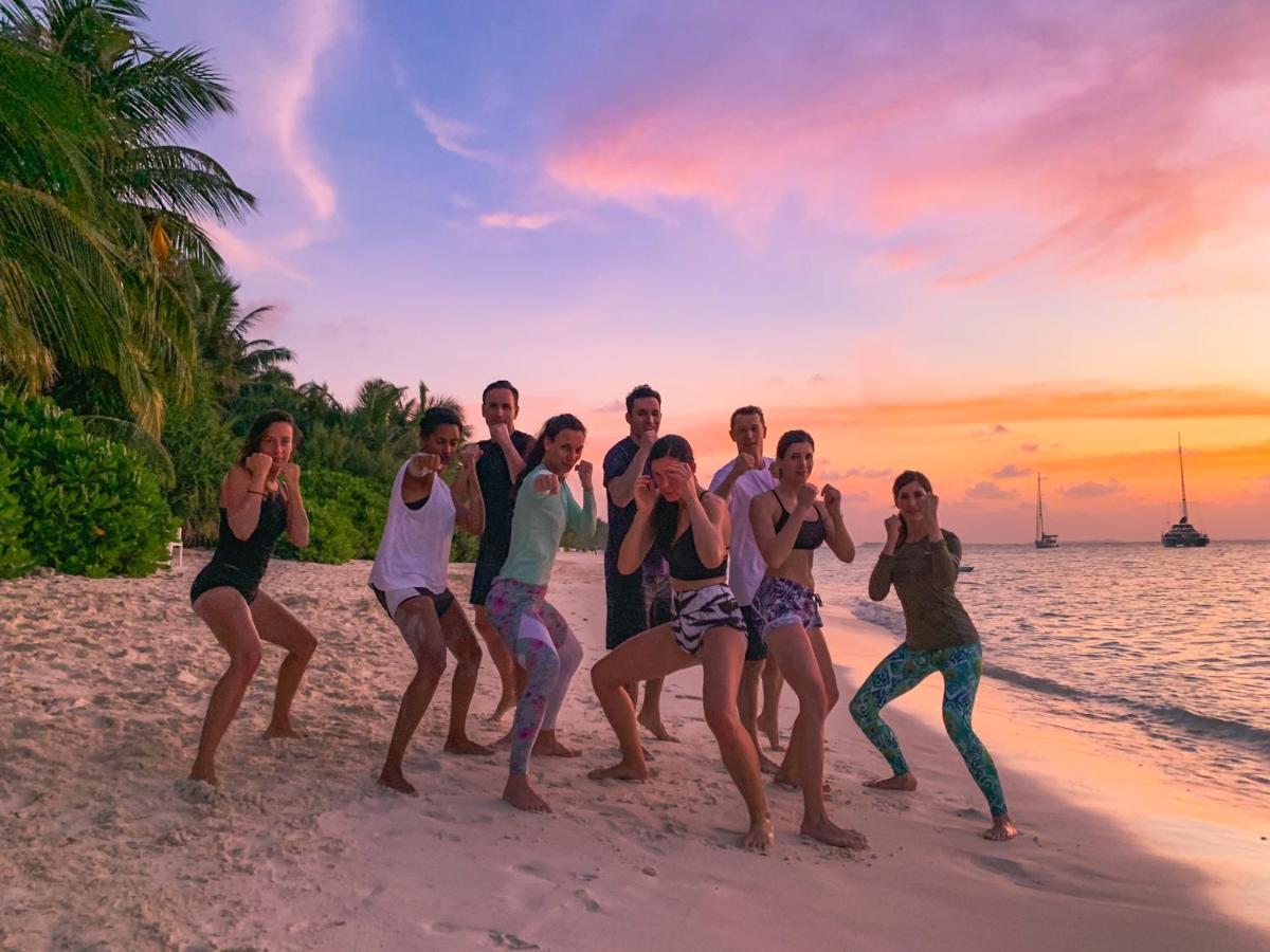 Отель Bliss Dhigurah Дигура Экстерьер фото